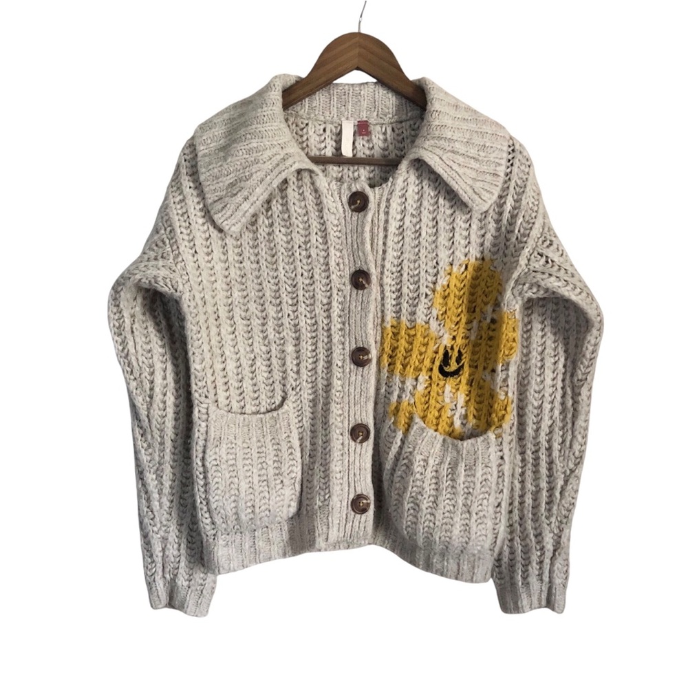 Pilcro Anthro Smile Daisy Flower Wide Knit Oatmeal Cardigan - Picture 1 of 8